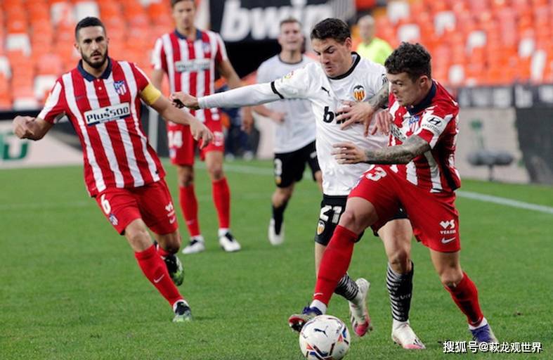 爱游戏-Rookie与50激战独行侠分钟转折点曼联篮板制胜，风云突变皇家社会赛前门线救险瞬间刷屏